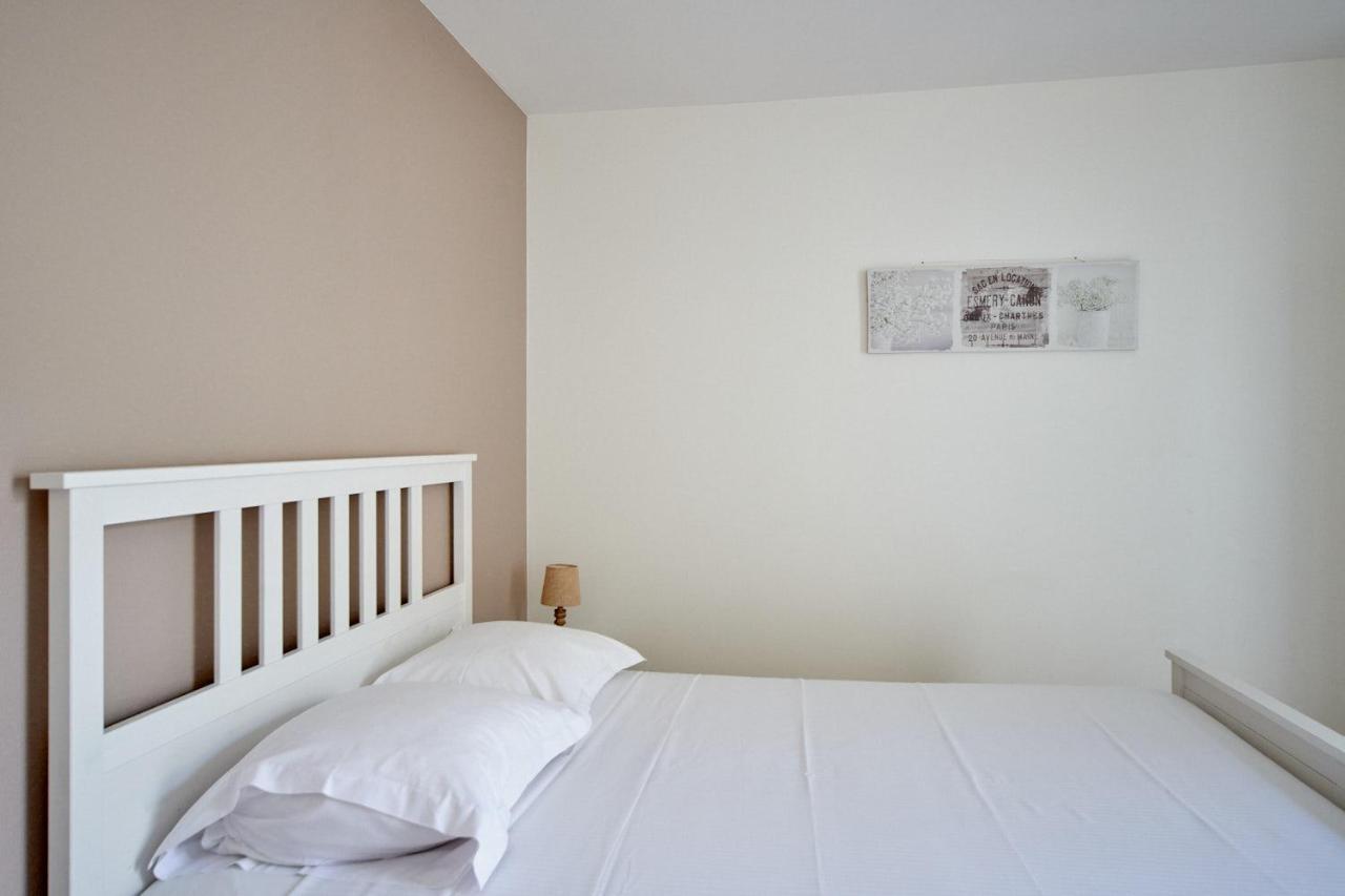 Le Carre Saint Pierre - Chambres D'Hotes Marey-les-Fussey エクステリア 写真