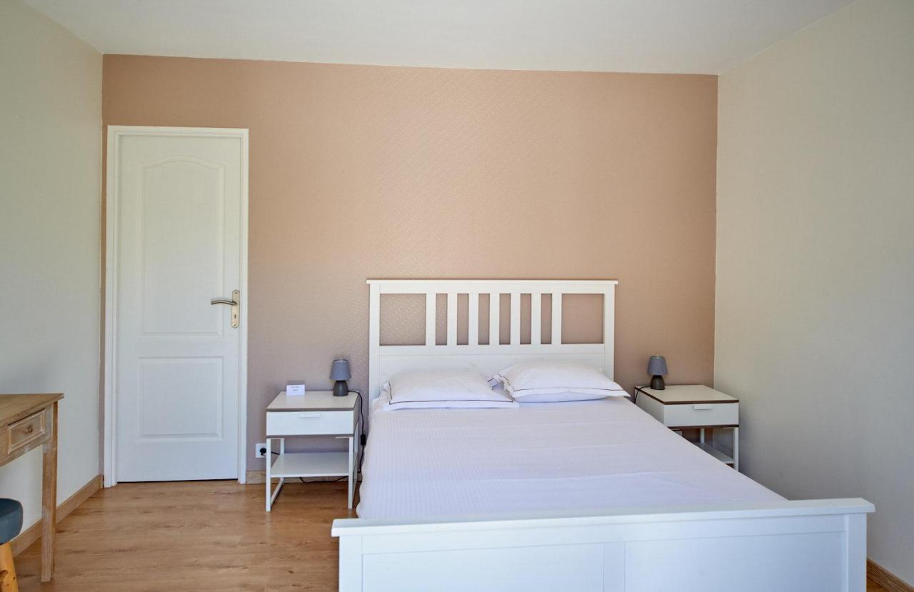Le Carre Saint Pierre - Chambres D'Hotes Marey-les-Fussey エクステリア 写真