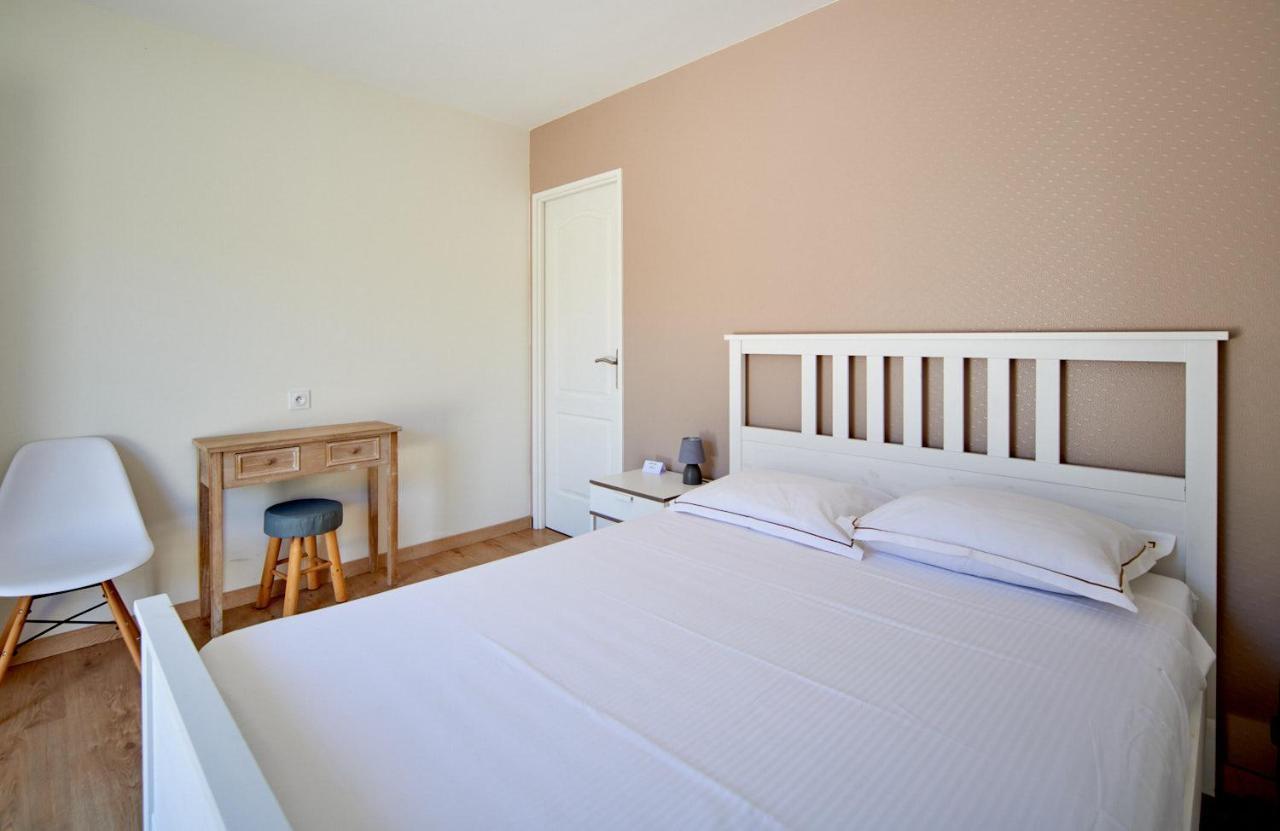 Le Carre Saint Pierre - Chambres D'Hotes Marey-les-Fussey エクステリア 写真