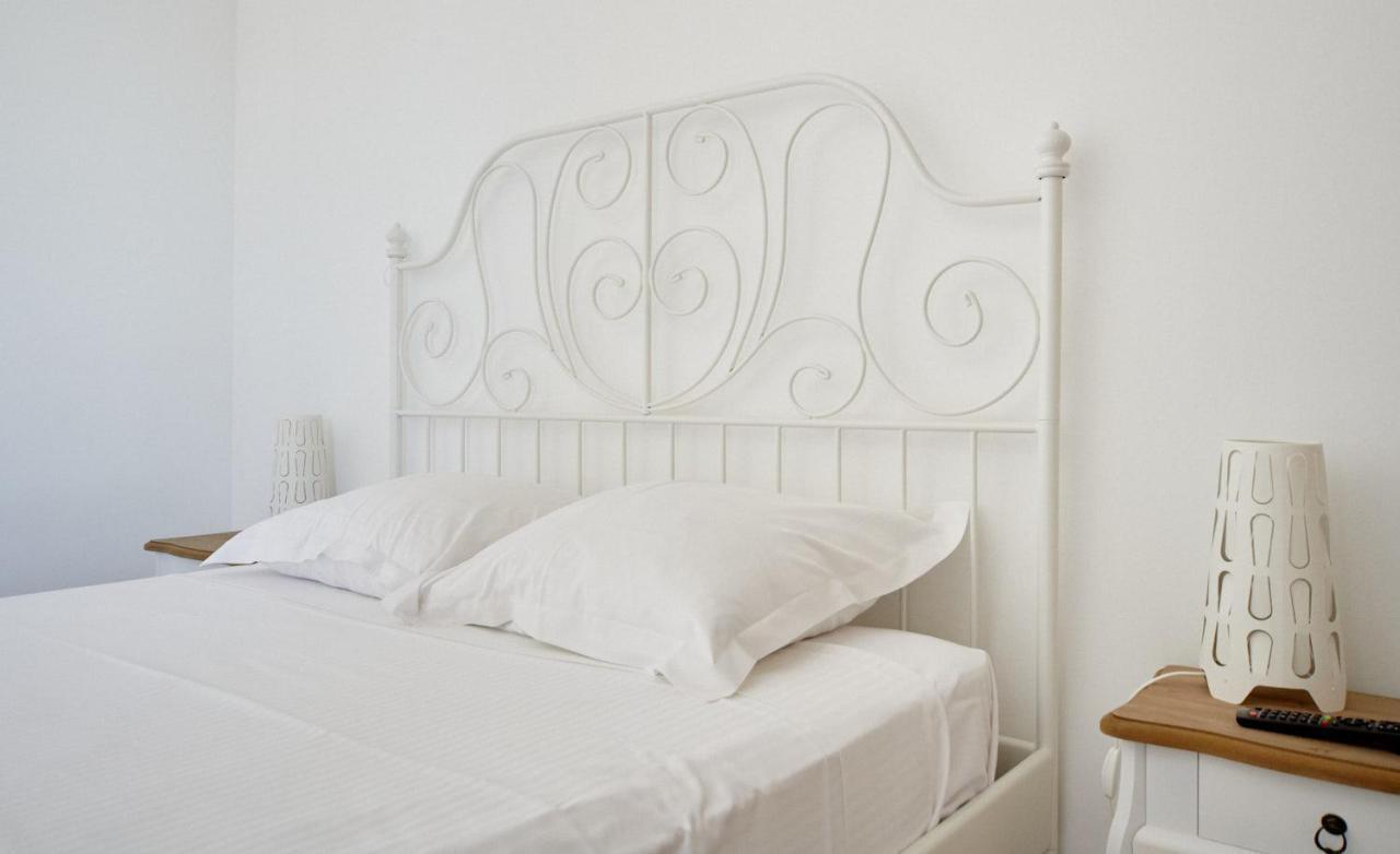 Le Carre Saint Pierre - Chambres D'Hotes Marey-les-Fussey エクステリア 写真